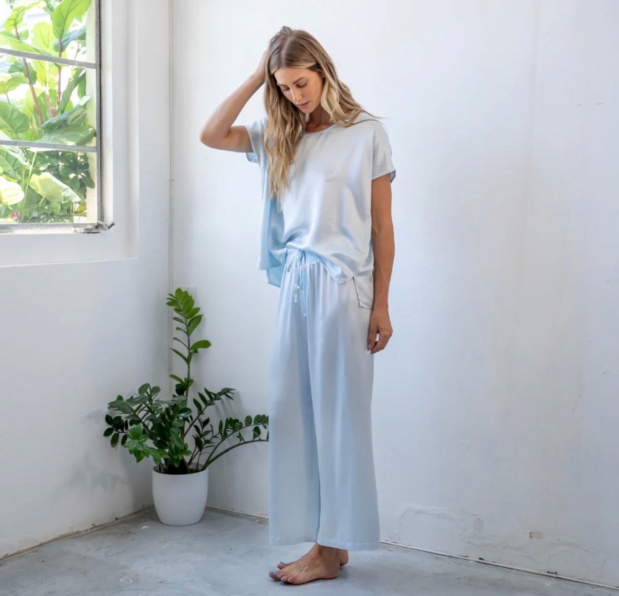 Jolie Capri Satin Pant - Pale Blue