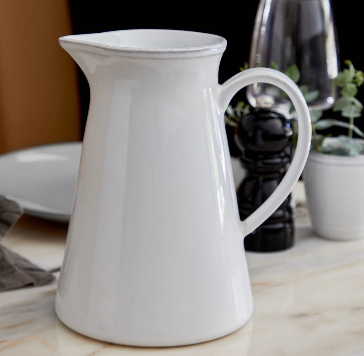 Pitcher Friso