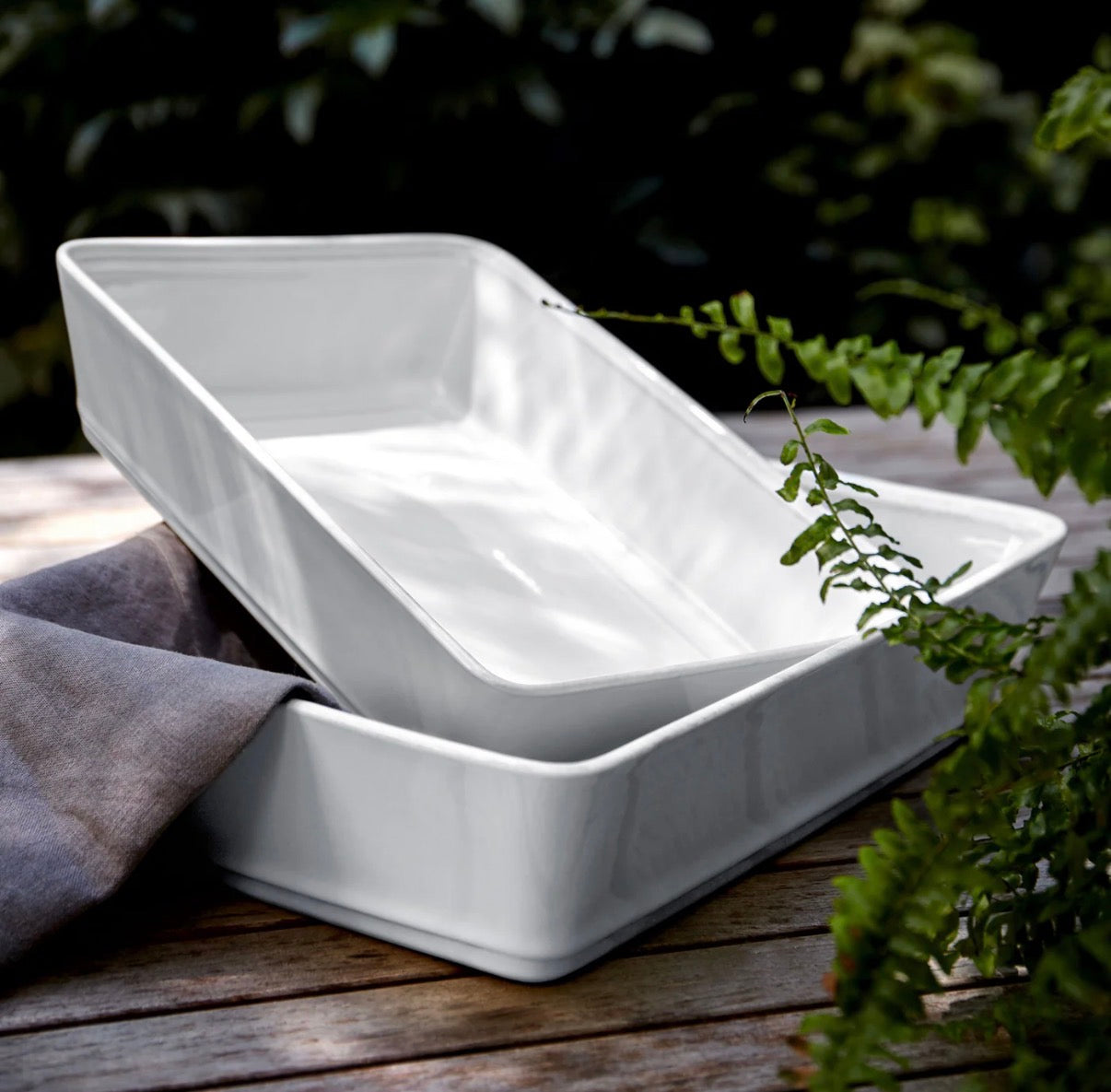 Large Rectangular Baker Friso