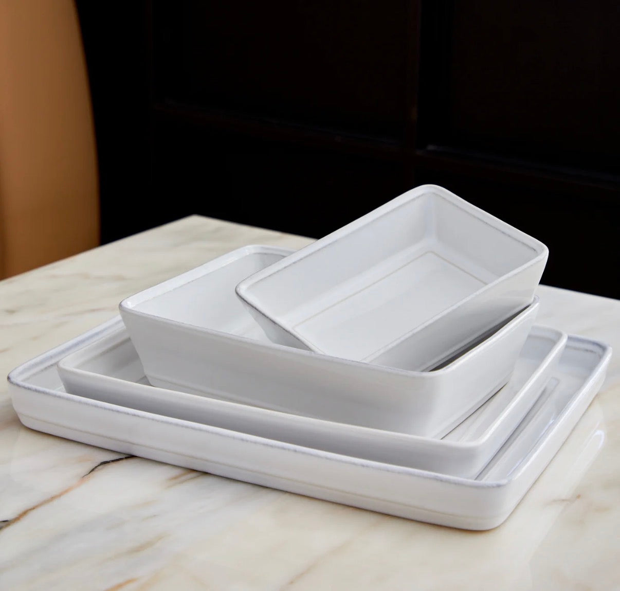 Mid Size Rectangular Baker Friso
