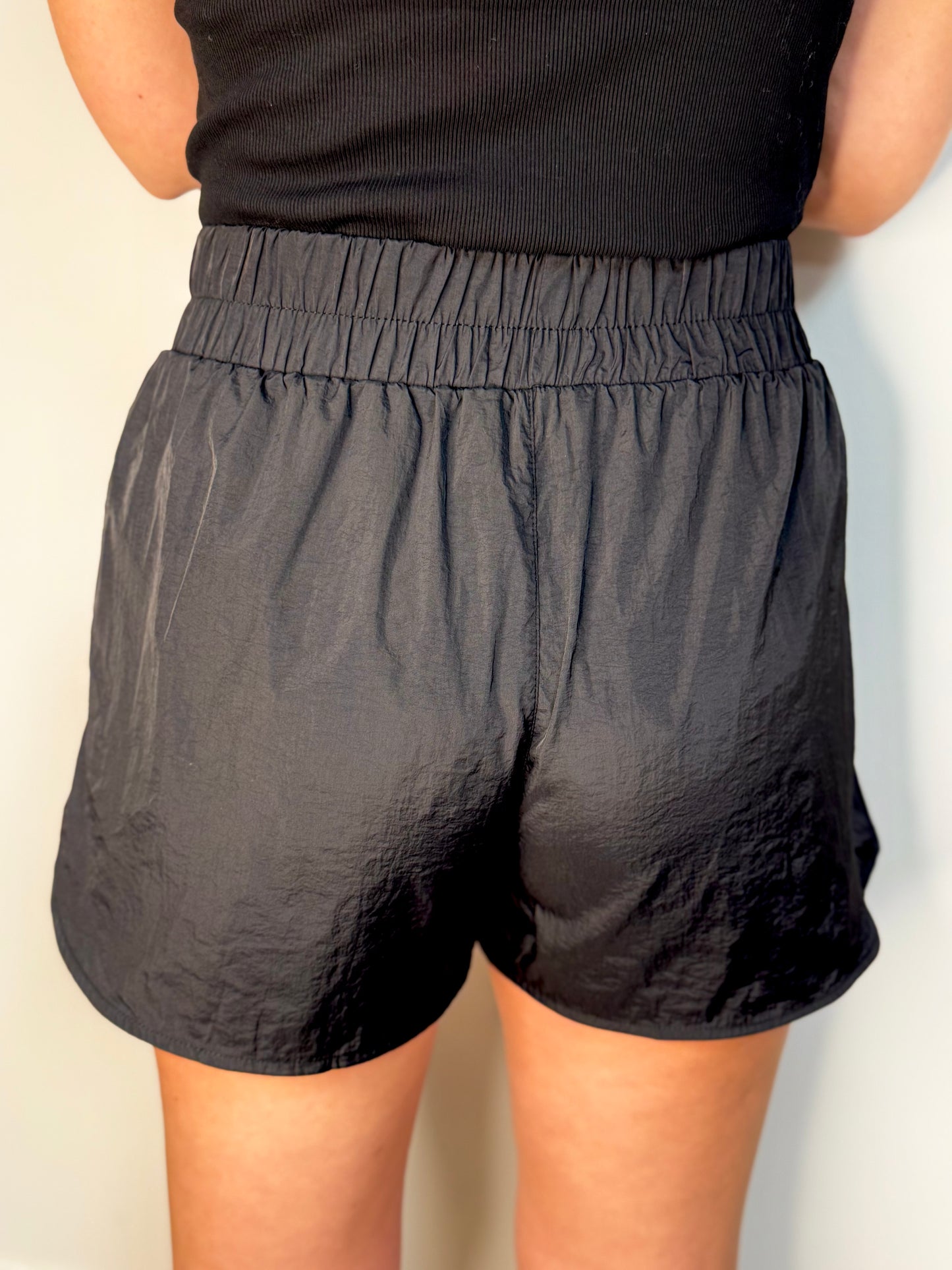 Lulu Mac Solid Shorts - Black