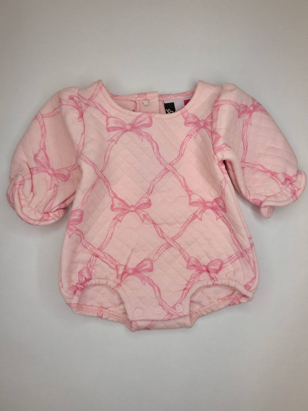 Quilted Bow Bubble