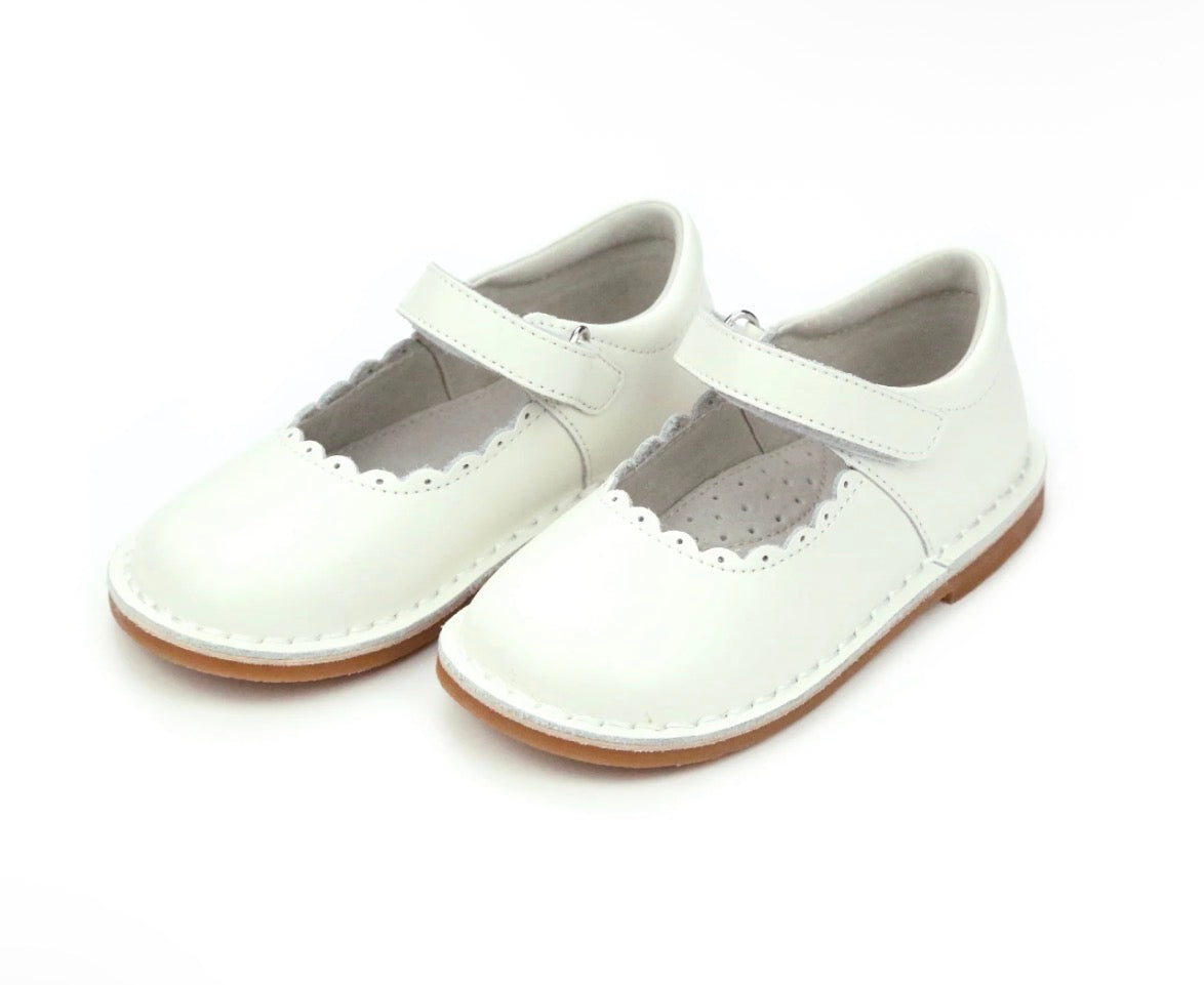 Caitlin Scalloped Shoe