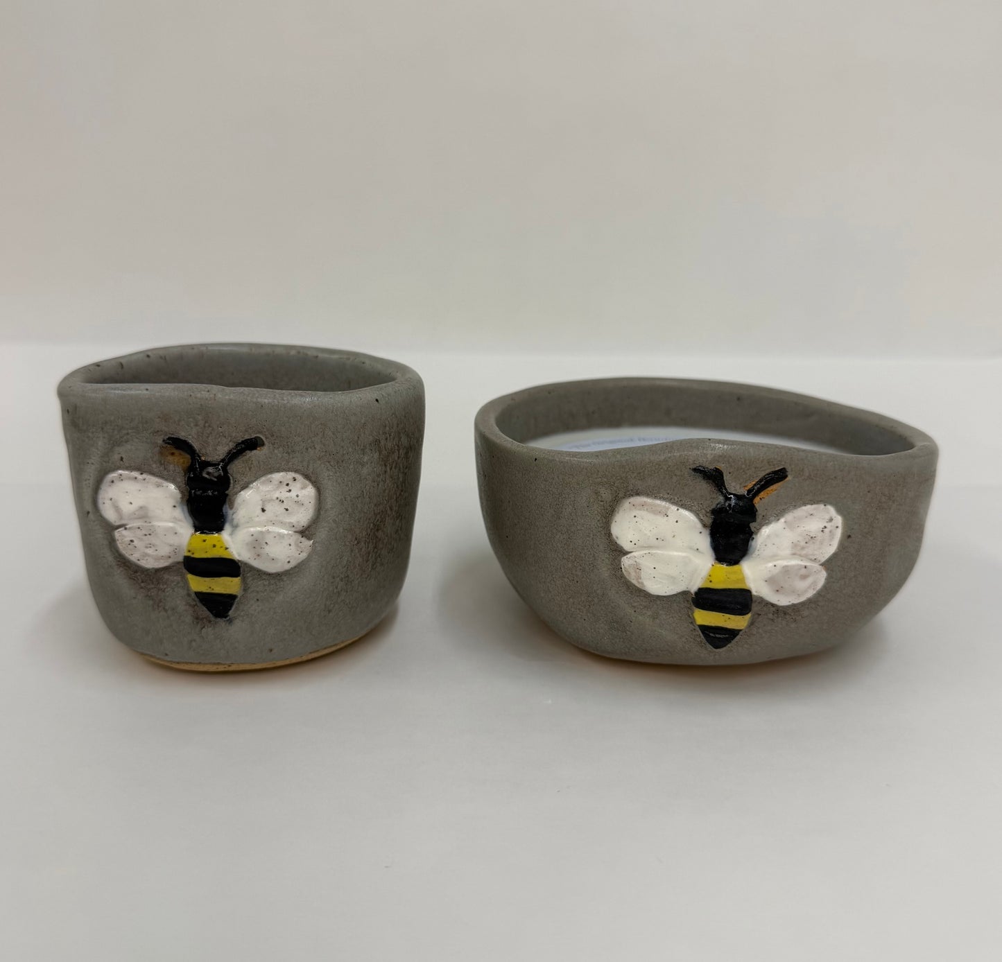 Oxford Pottery Candle - Bee