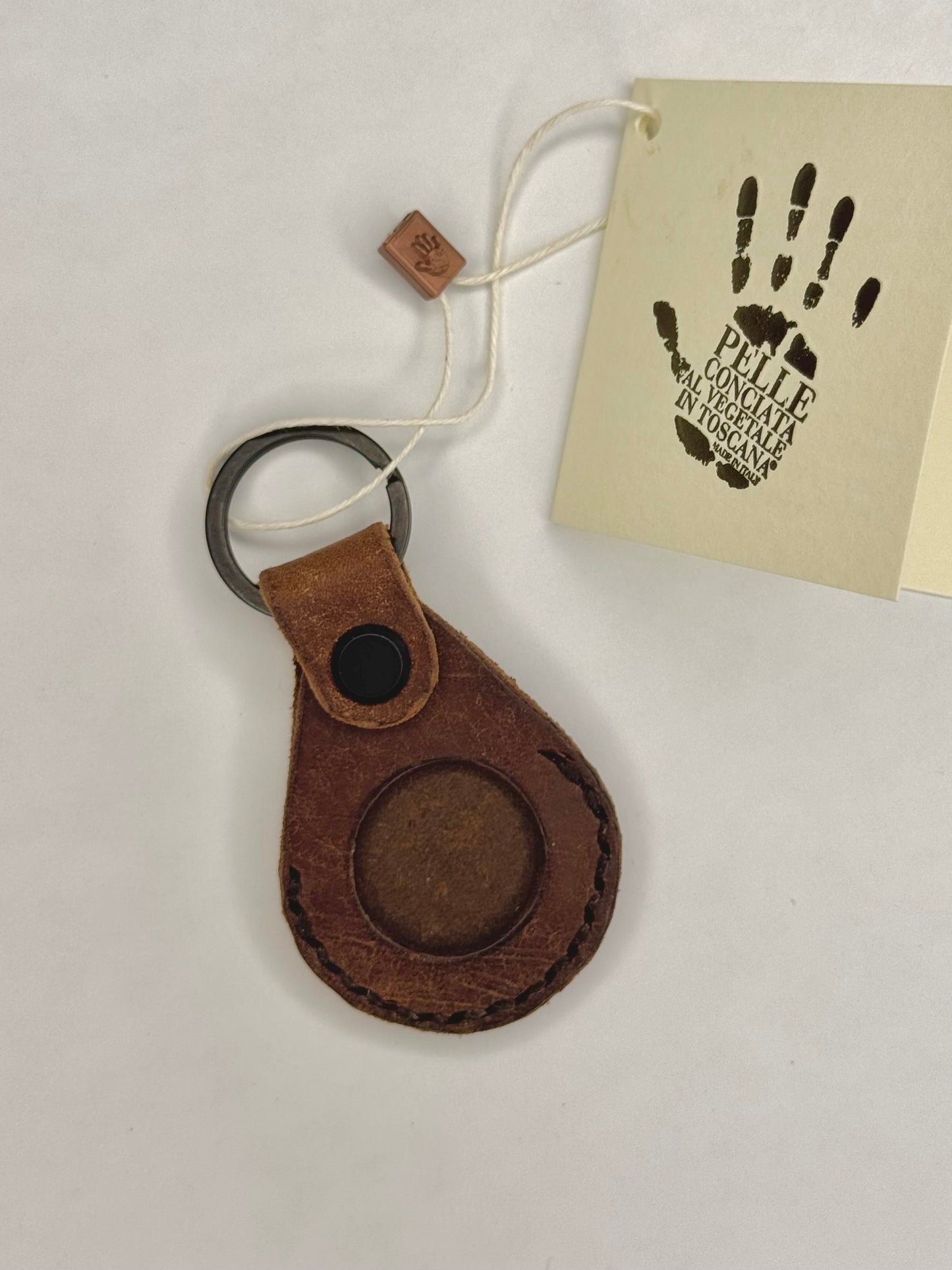 Italian Leather Keychain - AirTag